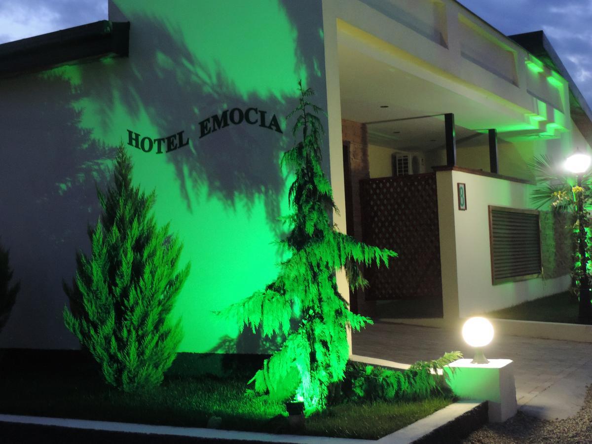 Hotel Emocia Natakhtari Ngoại thất bức ảnh