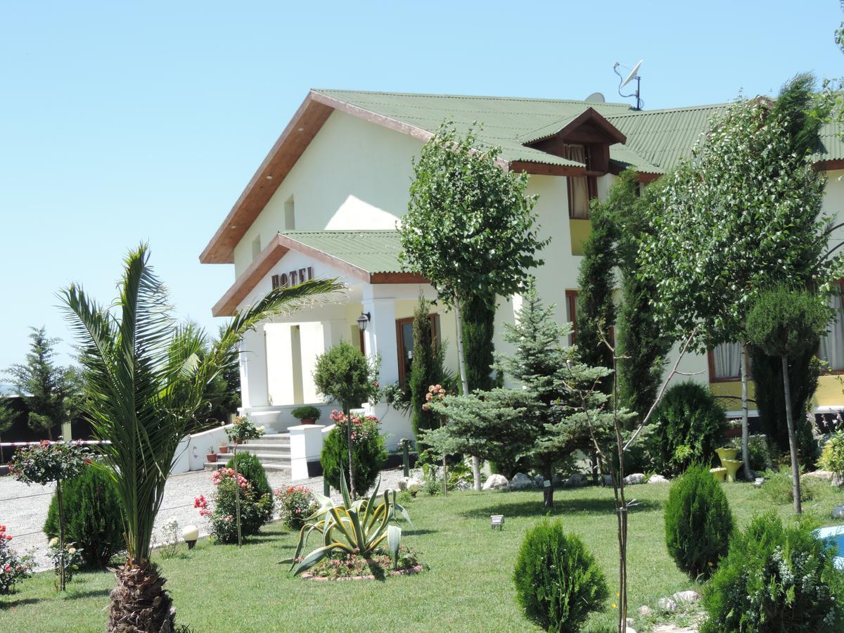 Hotel Emocia Natakhtari Ngoại thất bức ảnh