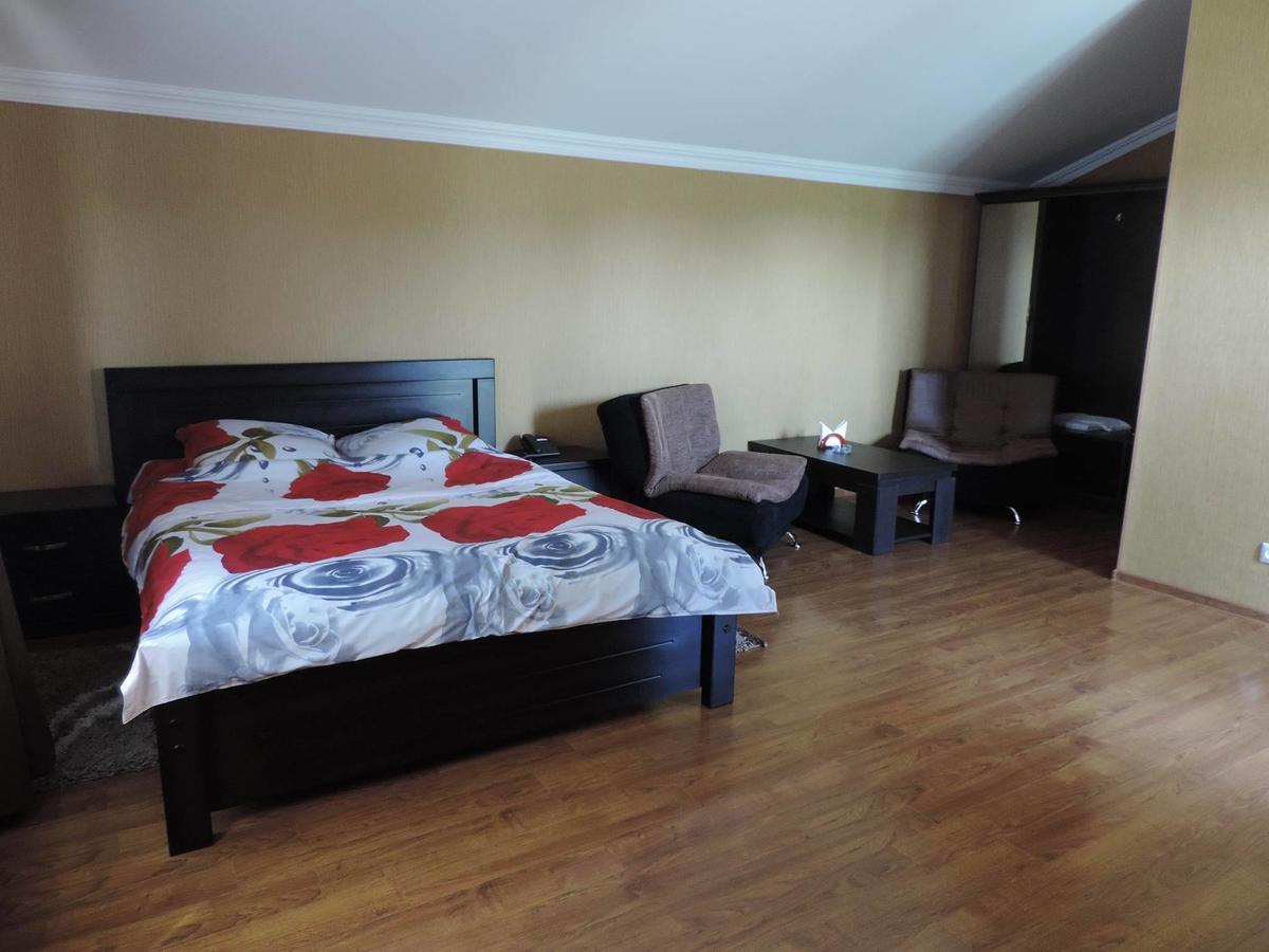Hotel Emocia Natakhtari Ngoại thất bức ảnh