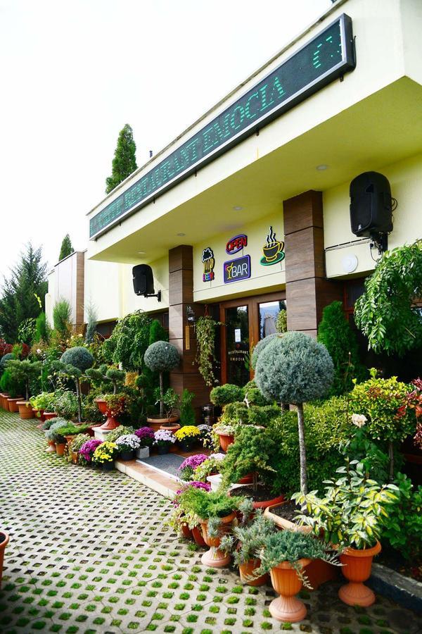 Hotel Emocia Natakhtari Ngoại thất bức ảnh