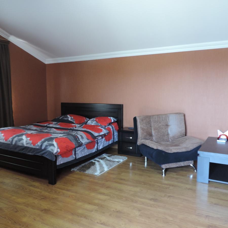 Hotel Emocia Natakhtari Ngoại thất bức ảnh