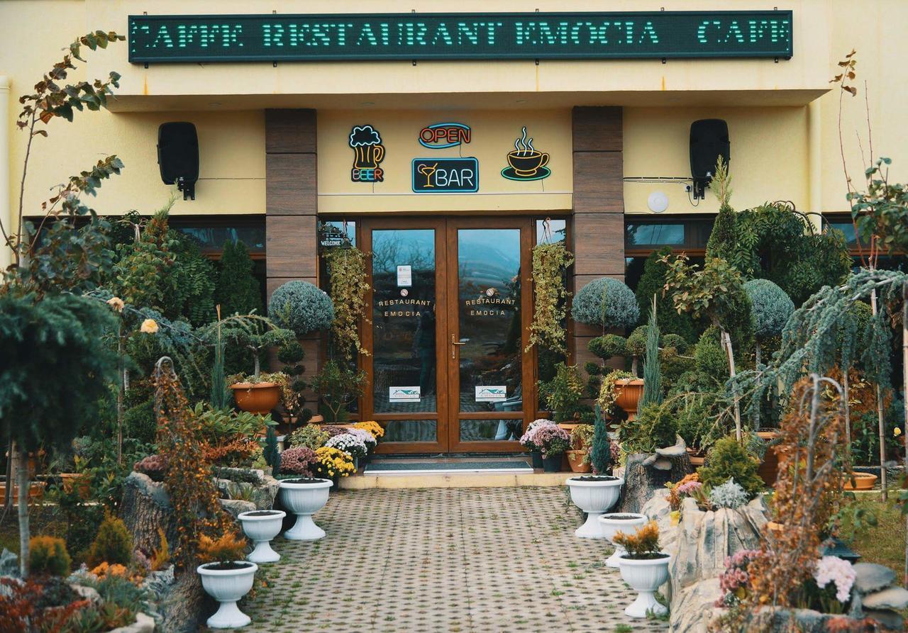 Hotel Emocia Natakhtari Ngoại thất bức ảnh